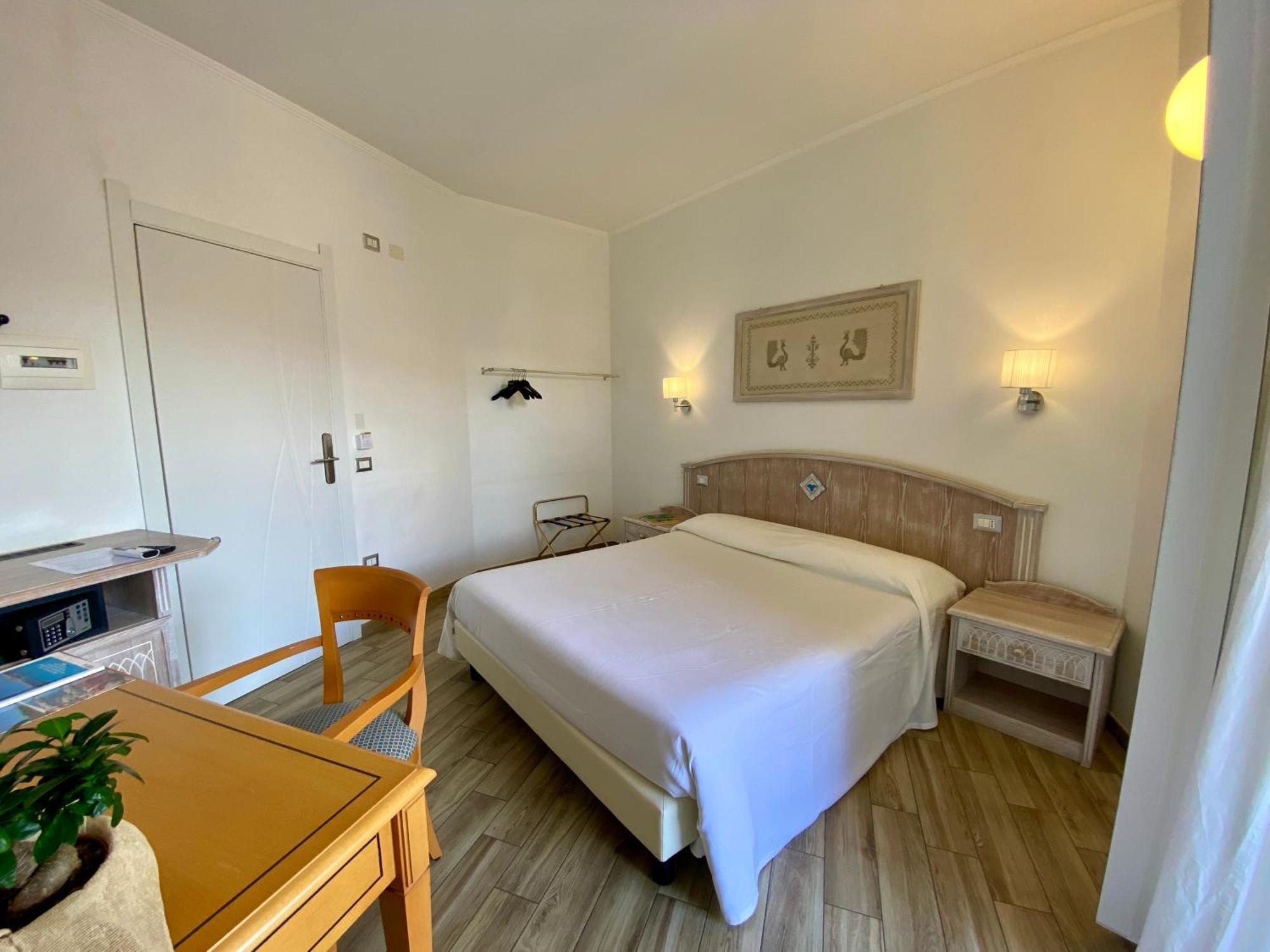 Locanda Degli Artisti Tortolì Dış mekan fotoğraf