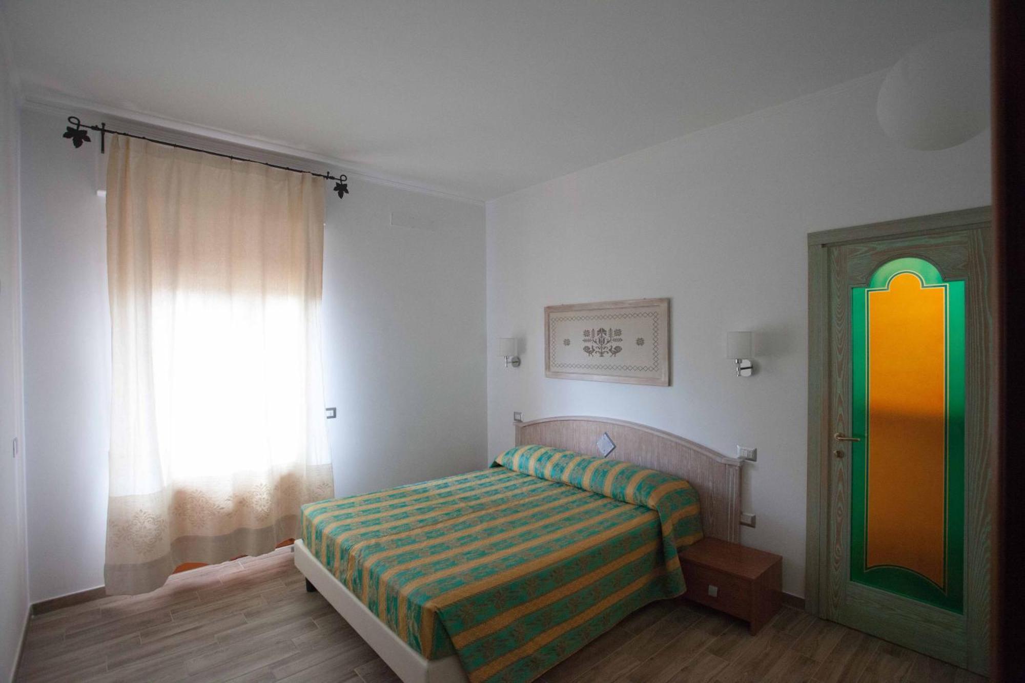 Locanda Degli Artisti Tortolì Dış mekan fotoğraf