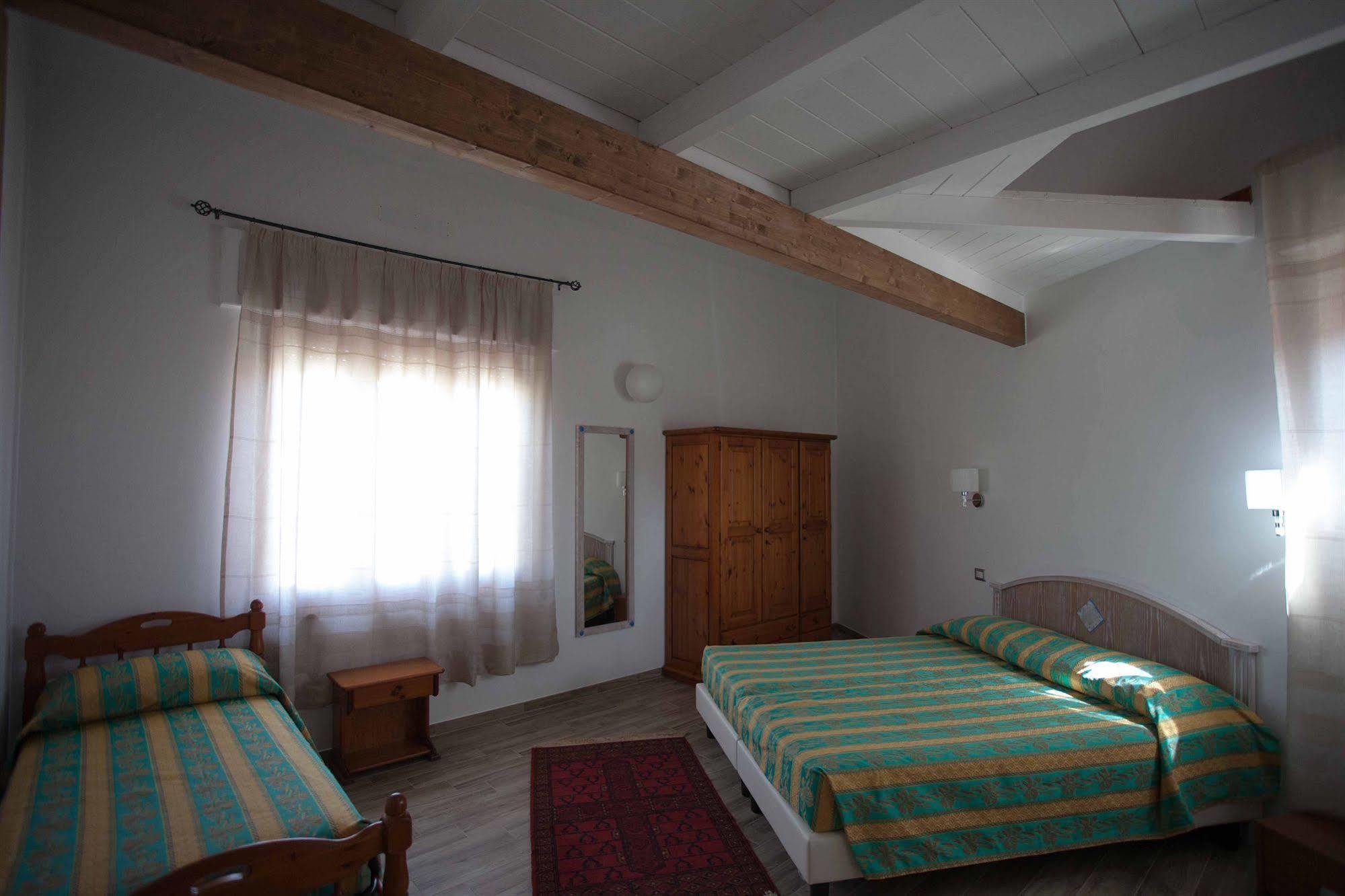 Locanda Degli Artisti Tortolì Dış mekan fotoğraf